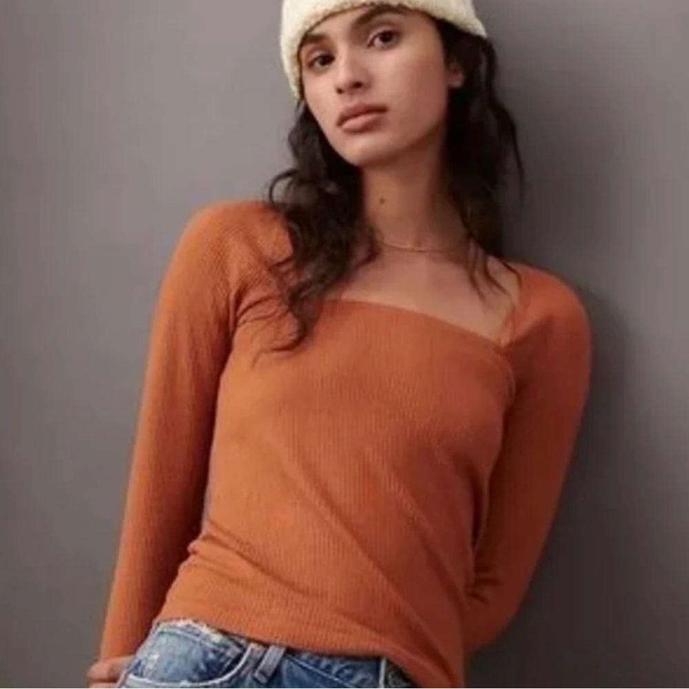 Anthropologie Ari Rust Ribbed
Square Neck Long Sleeve Top Size
Small